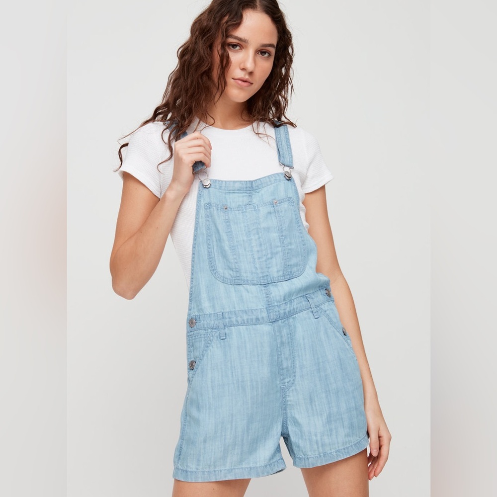 Aritzia TNA Senryu Romper Shortall